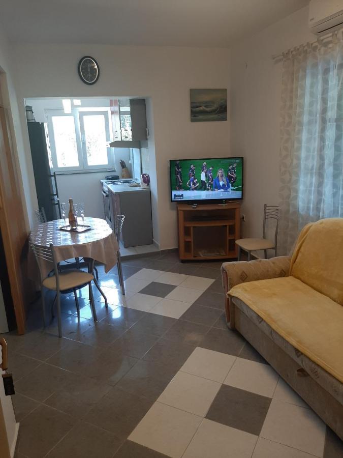 דראגה Apartments Borna מראה חיצוני תמונה