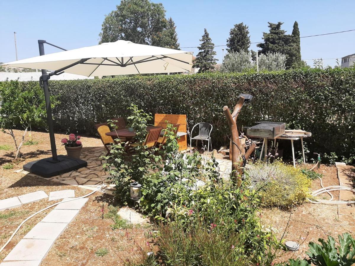 דראגה Apartments Borna מראה חיצוני תמונה
