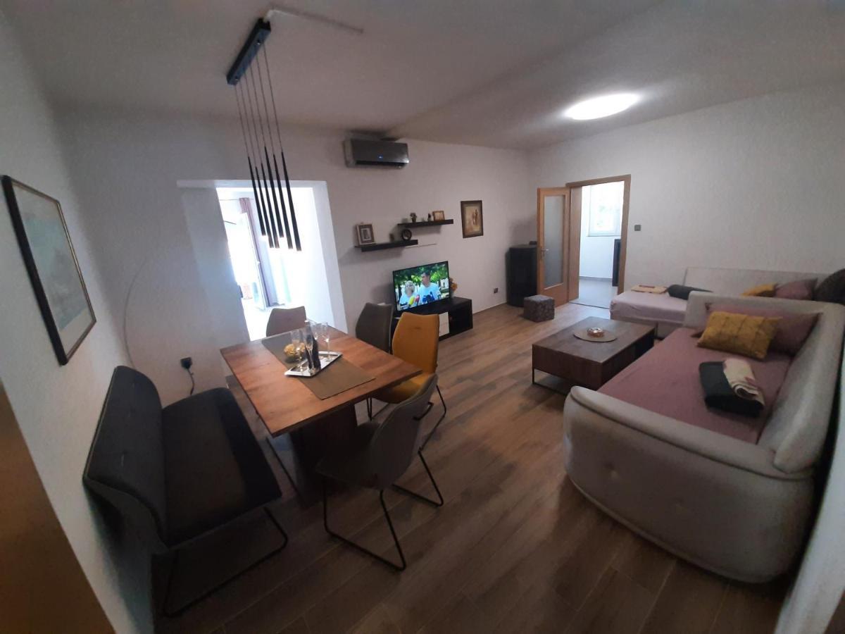 דראגה Apartments Borna מראה חיצוני תמונה